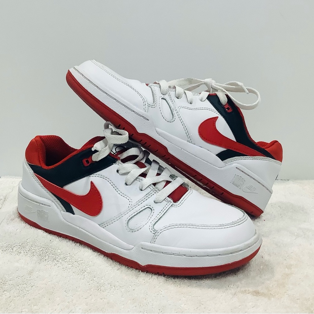 Nike Full Force Low Size 6Y